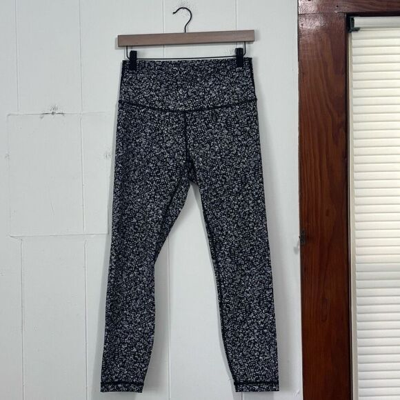 Lululemon Wunder Under Leggings in Daisy Dust Print 7/8 Length Size 8 - Picture 3 of 6